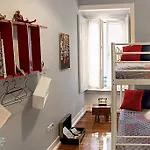 Safe House ליסבון