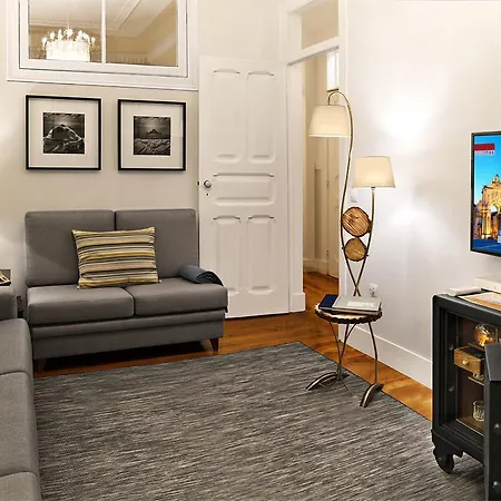 Safe House Apartment Lisbon